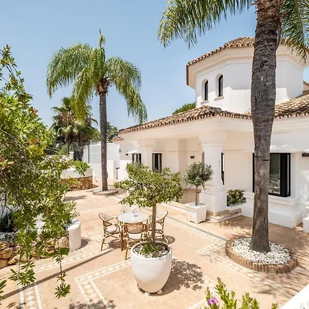 Newly Renovated Frontline Golf 7 Bdrm Luxury Marbella